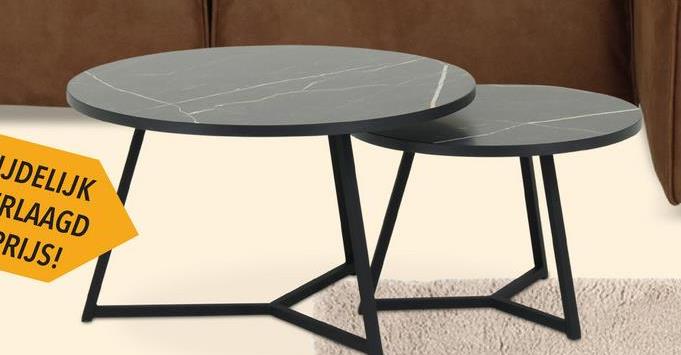 Salontafel Set van 2 ZYAN Marble Bromo  Ontdek de prachtige Salontafel ZYAN, een harmonieuze set van twee tafeltjes die jouw woonruimte een eigentijdse uitstraling geeft. Met een royaal grootste tafeltje van 75 cm diameter en een charmant kleinere variant van 55 cm diameter, biedt ZYAN veelzijdigheid in stijlvolle proporties. De salontafels zijn vervaardigd uit duurzaam lamulux, wat niet alleen zorgt voor kras- en hittebestendigheid, maar ook een warme look geeft dankzij de mooie zwarte marble bromo look.Het meest opvallende kenmerk van de deze salontafel is de verfijnde pootconstructie, die het geheel tot een ware eyecatcher maakt. Creëer een catchy en hedendaagse sfeer in je woonkamer met dit unieke design.