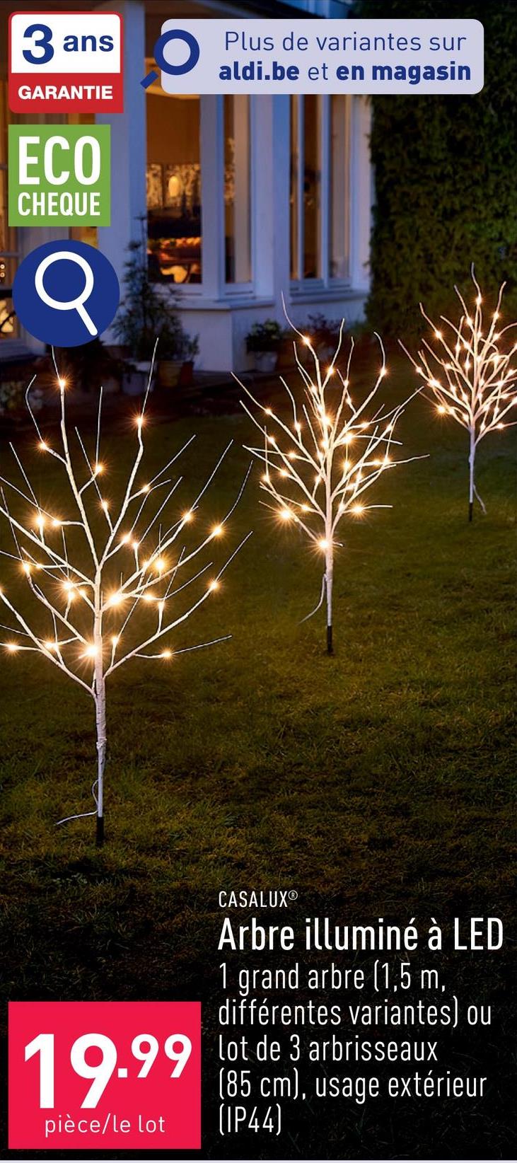 Arbre illuminé à LED choix entre 1 grand arbre (1,5 m, choix entre différentes variantes, piques d’ancrage incl.) et lot de 3 arbrisseaux (85 cm), fonction minuterie, usage extérieur (IP44)