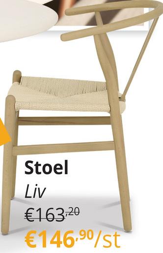 Stoel LIV Beech Wood Natural Betreed een tijdloze wereld van natuurlijke pracht met stoel LIV, een symfonie van elegantie en verfijning, uitgevoerd in een prachtige naturelle beukenhouten afwerking. Deze stoel, met zijn kenmerkende ontwerp en comfortabele naturelle zitting, belichaamt de perfecte harmonie tussen klassieke charme en eigentijdse allure.Het tijdloze ontwerp van stoel Liv, dat alom bekend is voor zijn verfijnde esthetiek, wordt geaccentueerd door de warme uitstraling van het natuurlijke beukenhout. De prachtig gevormde rugleuning en fijne spaken blijven een iconisch symbool van tijdloze klasse, terwijl de naturelle zitting een vleugje comfort en authenticiteit toevoegt aan het geheel.Of het nu in een modern appartement, een knusse keuken of een chique restaurant is, stoel Liv brengt moeiteloos een vleugje retro-charme en eigentijdse elegantie in elke omgeving. Deze stoel is niet alleen een blikvanger, maar ook een ode aan de tijdloze schoonheid en vakmanschap.Ervaar zelf de tijdloze allure van stoel Liv en laat je betoveren door zijn tijdloze schoonheid en comfort. Ontdek waarom dit iconische ontwerp een favoriet blijft onder liefhebbers van verfijnde esthetiek en tijdloze klasse.