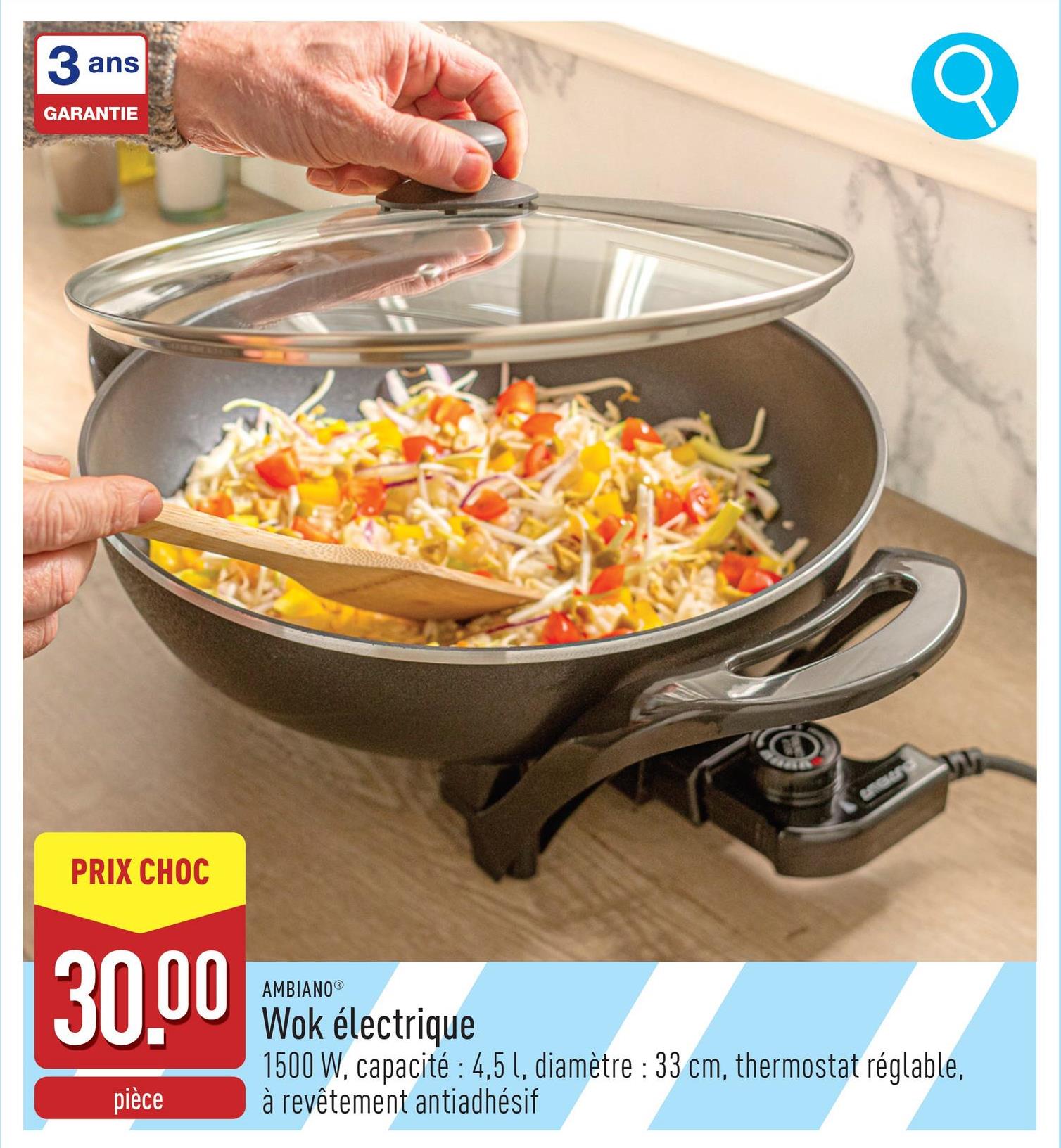 Wok électrique 1500 Wcapacité : 4,5 ldiamètre : 33 cmthermostat réglableà revêtement antiadhésifcouvercle transparent avec évacuation de la vapeurcordon amovible