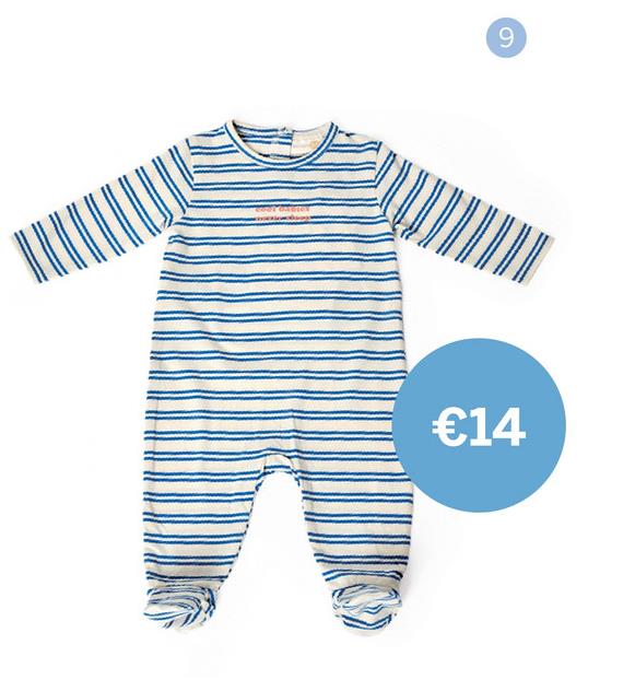 Blauw/ wit gestreept kruippakje - Maat 50 - Baby's Dit blauw/wit gestreepte kruippakje is een tijdloze klassieker! Het zachte materiaal biedt maximaal comfort voor je kleintje, terwijl de vrolijke streepjes een frisse uitstraling geven. Het pakje is perfect voor de eerste ontdekkingen, met een handige pasvorm die de bewegingen niet belemmert. <br><br> Samenstelling: 95% katoen + 5% elastaan